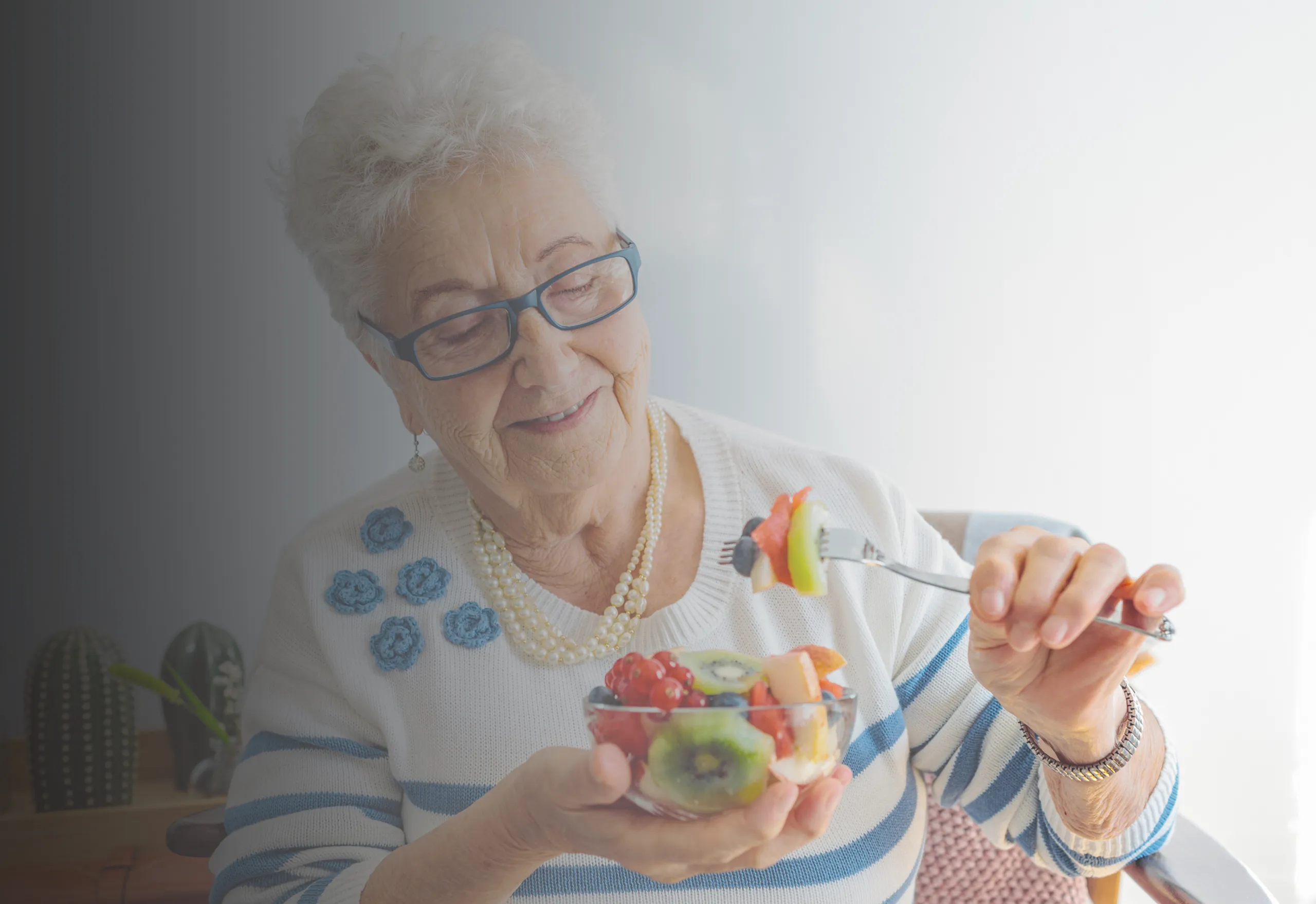 What To Eat And Avoid After Dental Implants